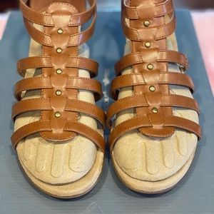 NIB “Cognac” Gladiator Sandals Size 10 Wide